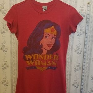 Wonder Woman graphic Tee